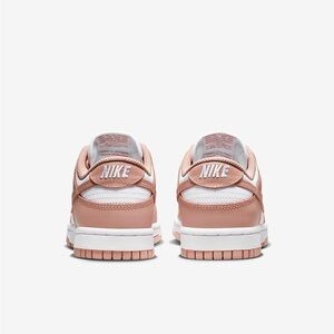 Excellent Used condition Nike women’s Dunk Low